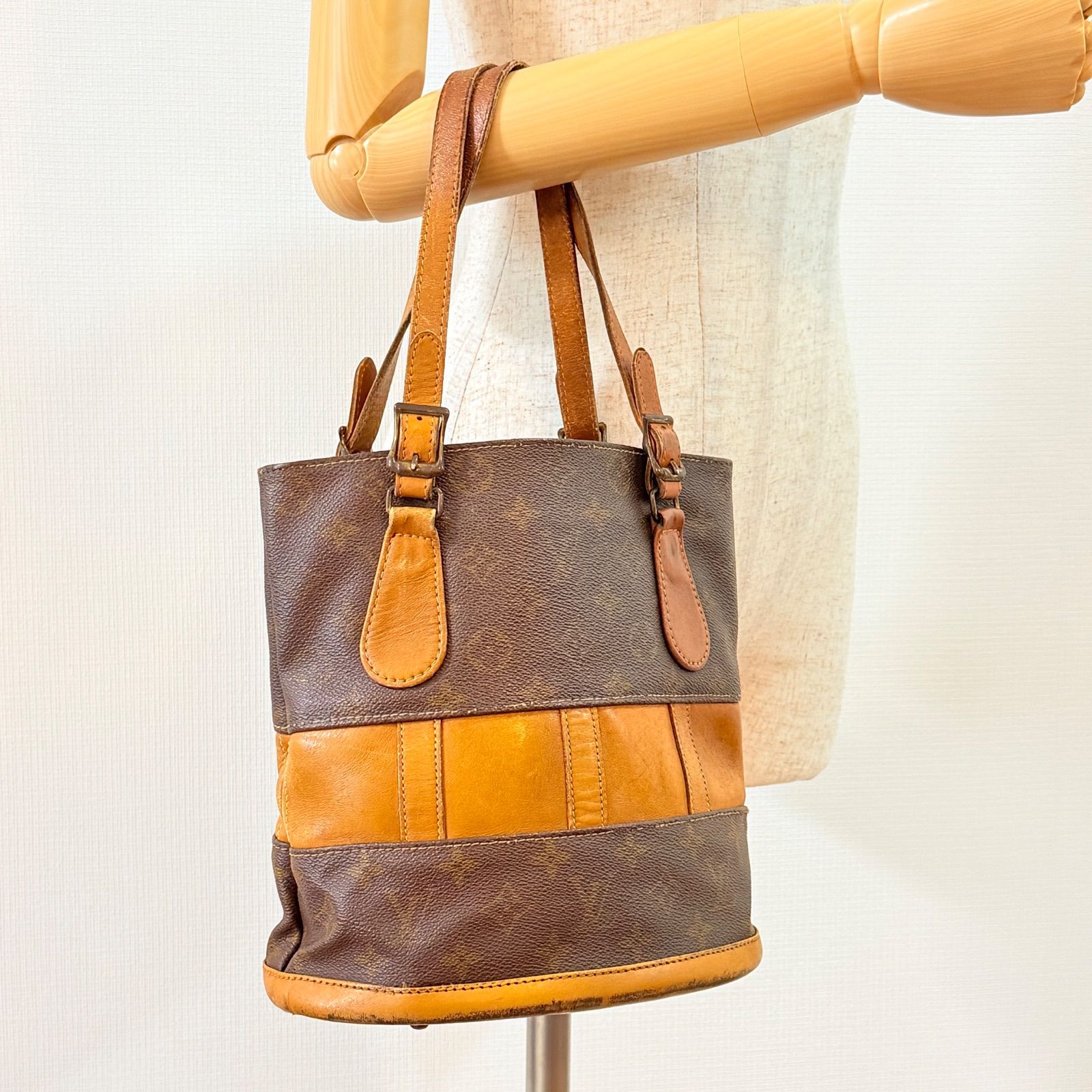 LOUIS VUITTON ルイヴィトン モノグラム バケットPM USA限定 - メルカリ