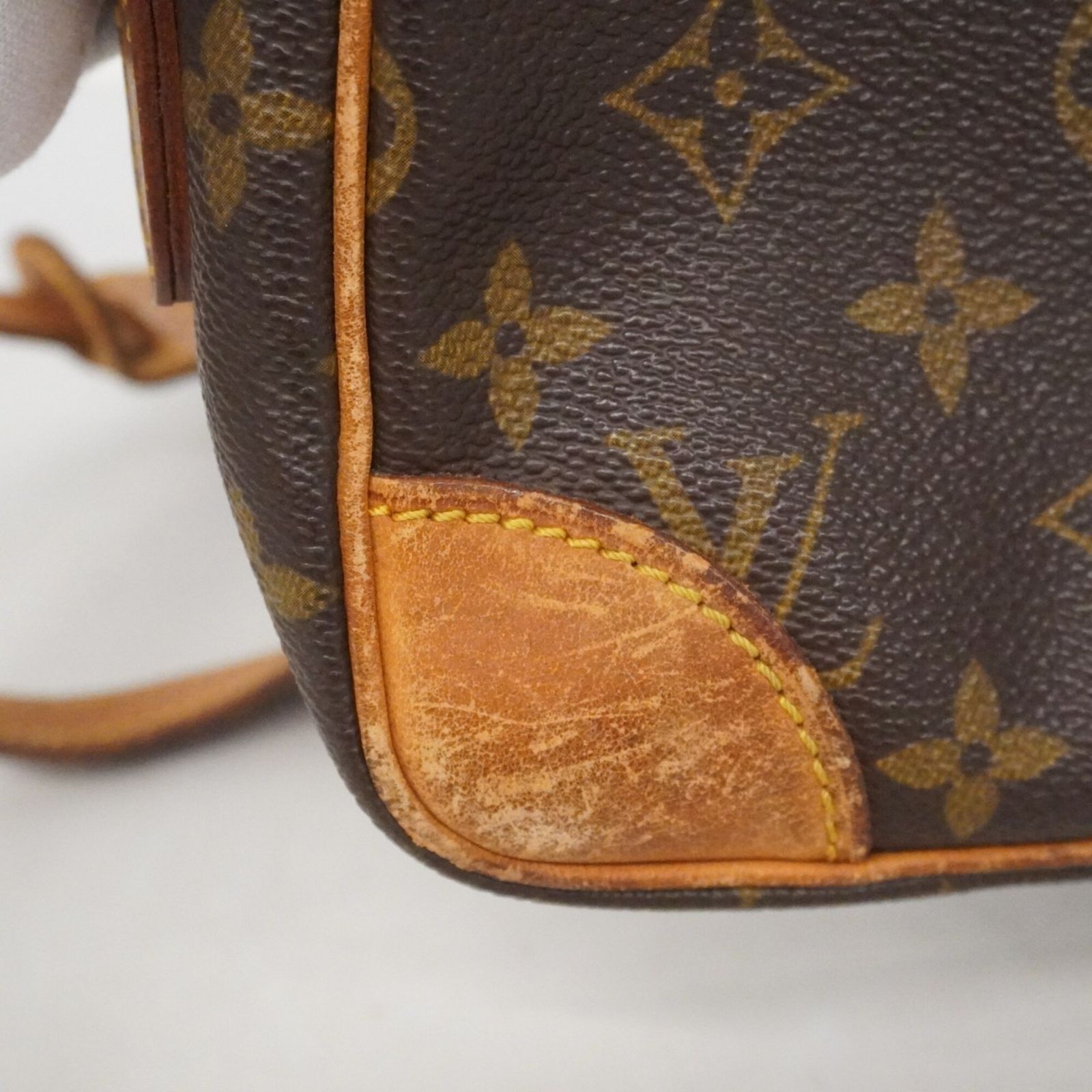 ルイ・ヴィトン(Louis Vuitton) ルイ・ヴィトン ショルダーバッグ 