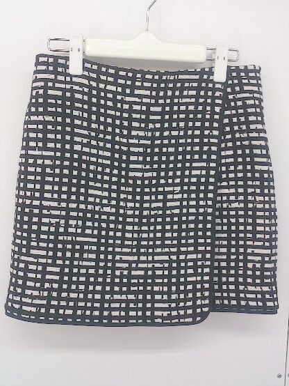 ◇ URBAN RESEARCH アーバンリサーチ 総柄 ミニ タイト スカート サイズ38 ブラック ホワイト レディース 【中古】 【1207040001069】