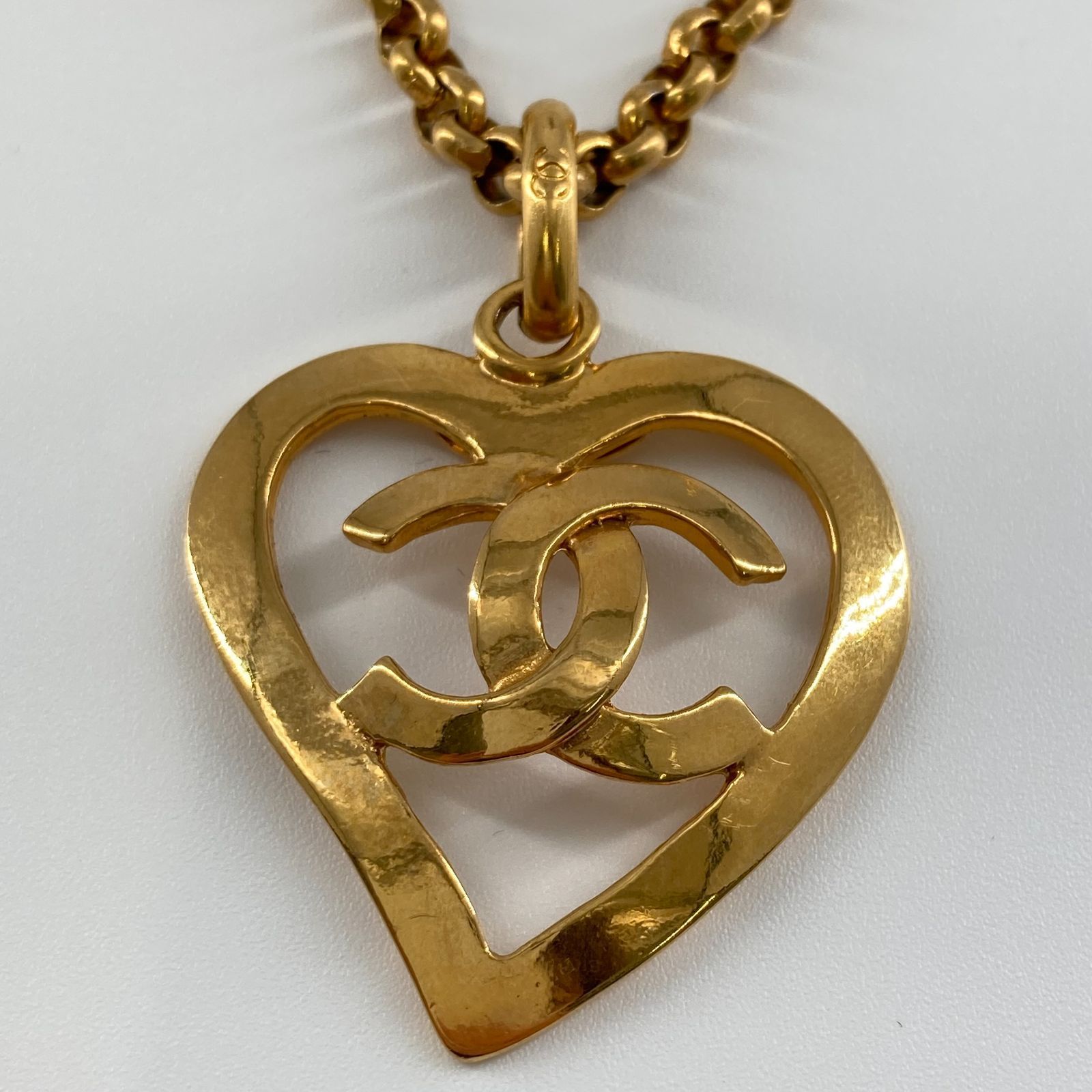 CHANEL（シャネル）ココマーク ハートモチーフ ネックレス 