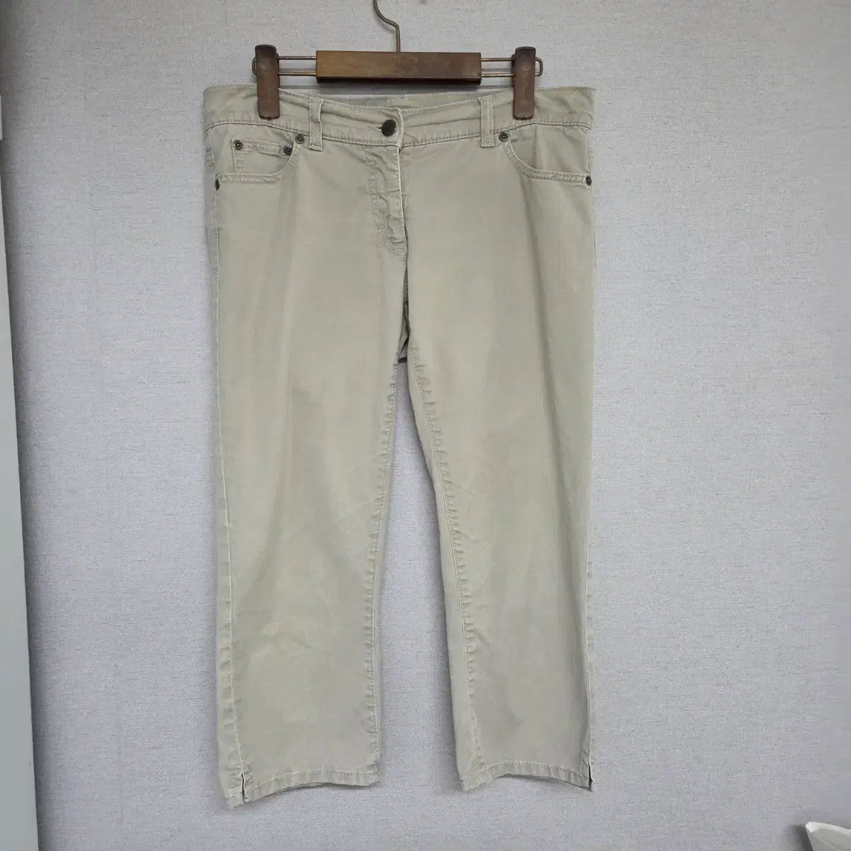 正規品 バーバリー ロンドン レディース コットン ストレッチ クロップド パンツ(ベージュ)