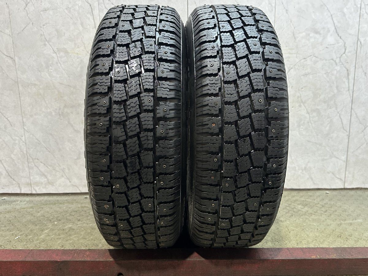 HANKOOK ZOVAC HPW 401 185/65R15 15インチ スパイクタイヤ 2本 バリ溝 マカロニピン ノート デミオ フリード MAZDA2等　(KTD752)
