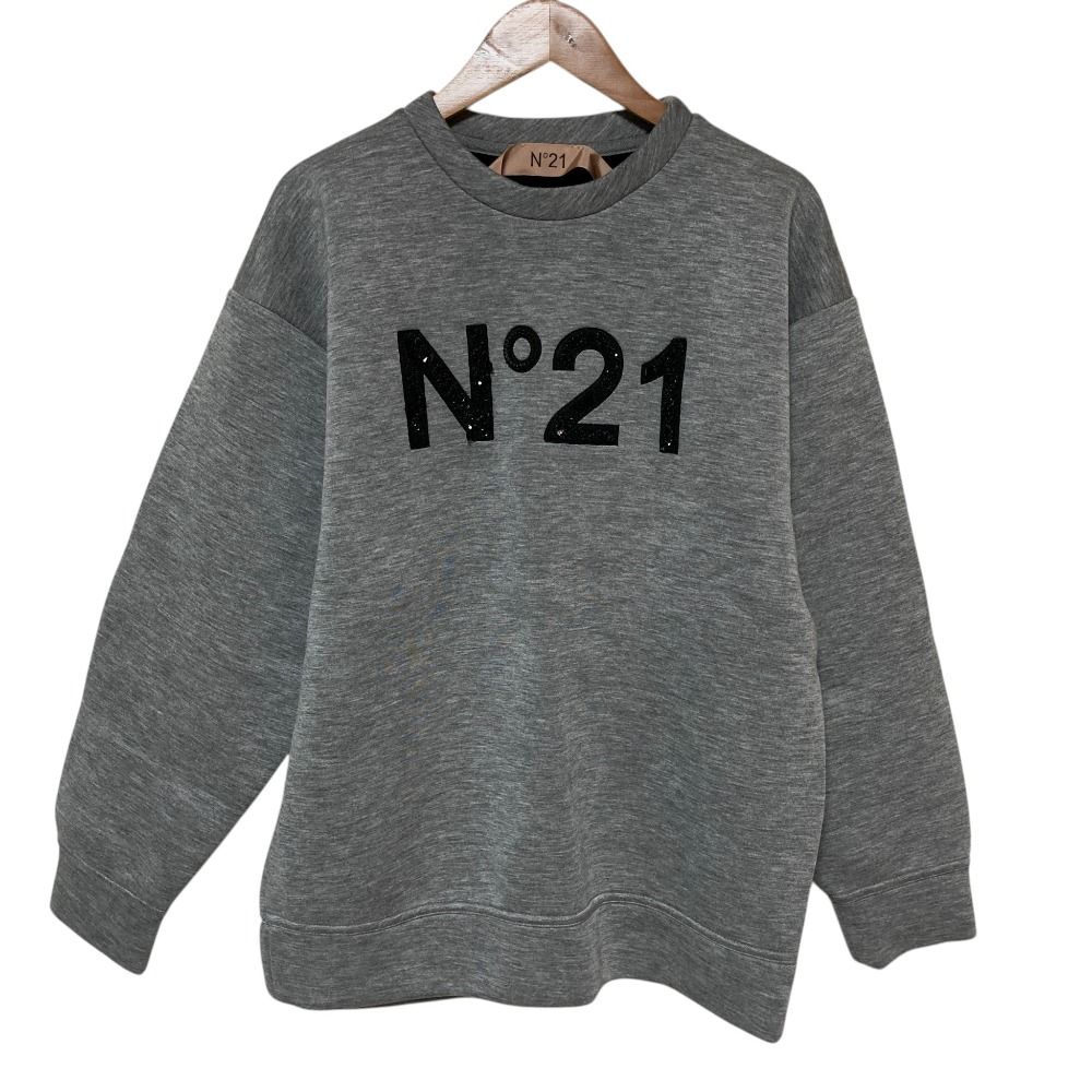 美品 25AW N°21 ヌメロヴェントゥーノ ビジューロゴ ボンディング スウェットトレーナー XXS グレー レディース 古着 中古 USED