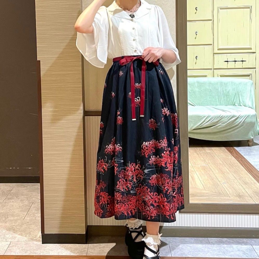 axes femme 彼岸花 彼岸花柄 ワンピース アクシーズファム ホワイト axes femme アクシーズファム 彼岸花柄ワンピース シアー 和洋折衷