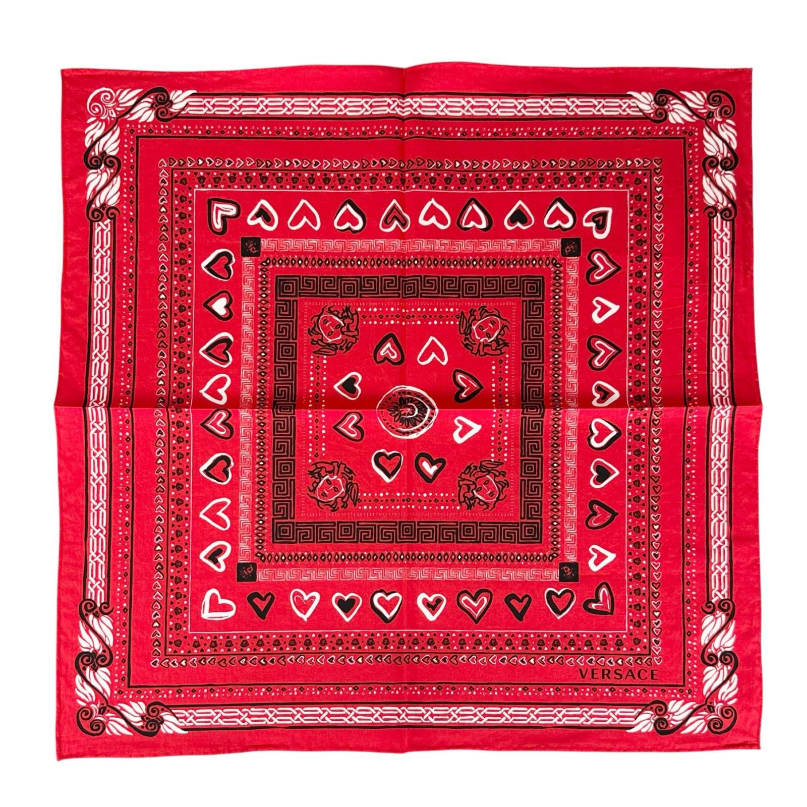 VERSACE ヴェルサーチ スカーフ シルク レッド【中古】 レディース