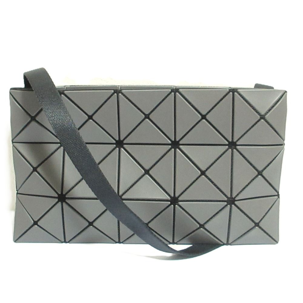 新品同様 BAO BAO ISSEY MIYAKE バオバオ イッセイミヤケ LUCENT MATTE サコッシュ ショルダーバッグ BB51AG687 グレー レディース 古着 中古 USED