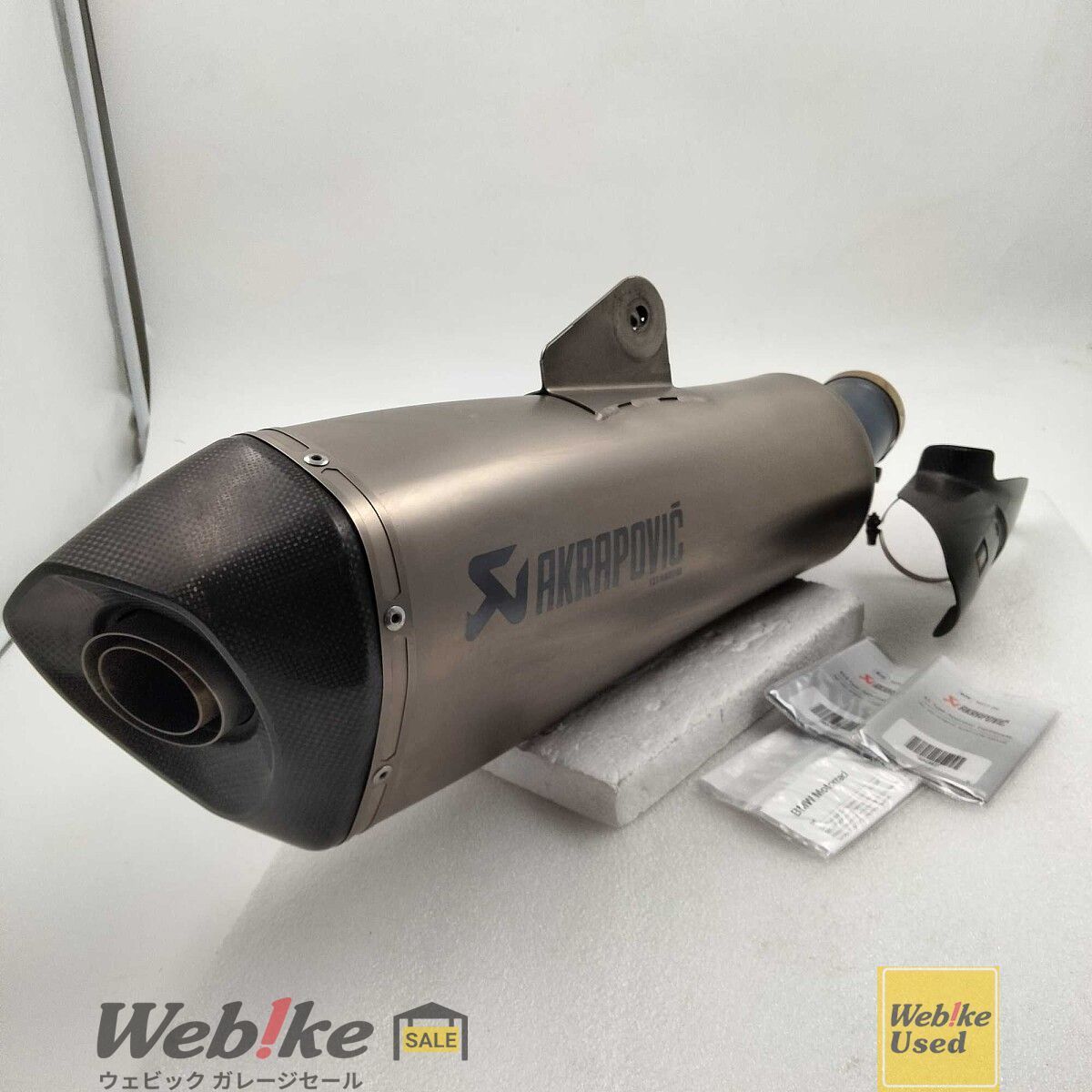 BMW純正中古パーツ R1200 純正オプション アクラポビッチ スリップオンマフラー 7711-8545726 RXBI30113