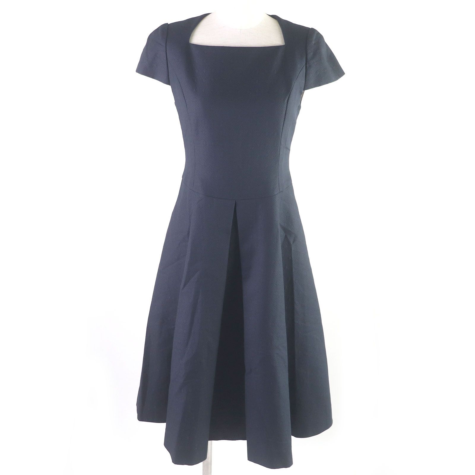 ドンドン見直し】未使用品□FOXEY フォクシー 39686 コットン100