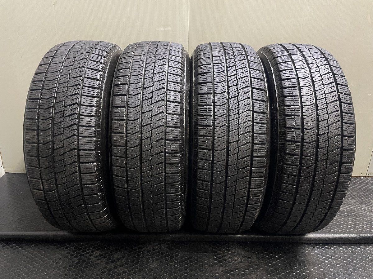 BS BRIDGESTONE BLIZZAK VRX2 205/60R16 16インチ スタッドレス 4本 21年製 バリ溝 ステップワゴン プリウスα ノア プレマシー等 (KTN754)