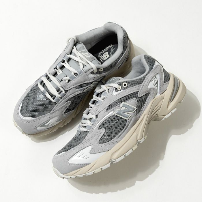 New Balance スニーカー ML725AA