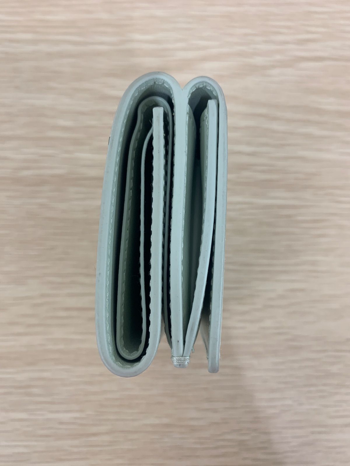 ¥ JIL SANDER ジルサンダー 三つ折り財布 ミントグリーン 緑 黄緑 コンパクトウォレット ショップバック付き【装飾品、小物類1】【5】 ¥ JIL SANDER ジルサンダー 三つ折り財布 ミントグリーン 緑 黄緑 コンパクトウォレット ショップバック付き【装飾品、小物類1】【5】