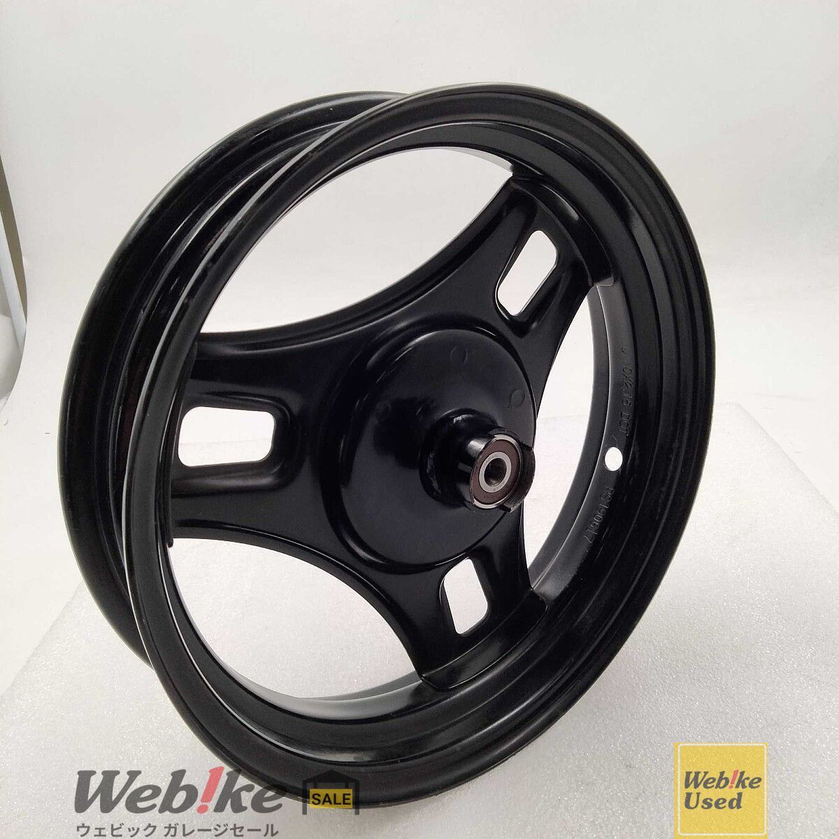 スズキ純正中古パーツ アドレス125S フロントホイール 10×2.15 54140-33G00-019 RXBI30563