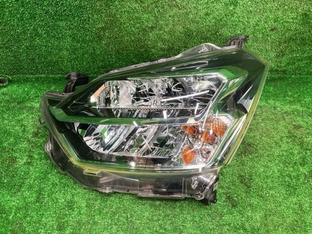 ミライース LA360S 左ヘッドランプ・ヘッドライト X SA3 コイト 100-69042 81170-B2680 Y13