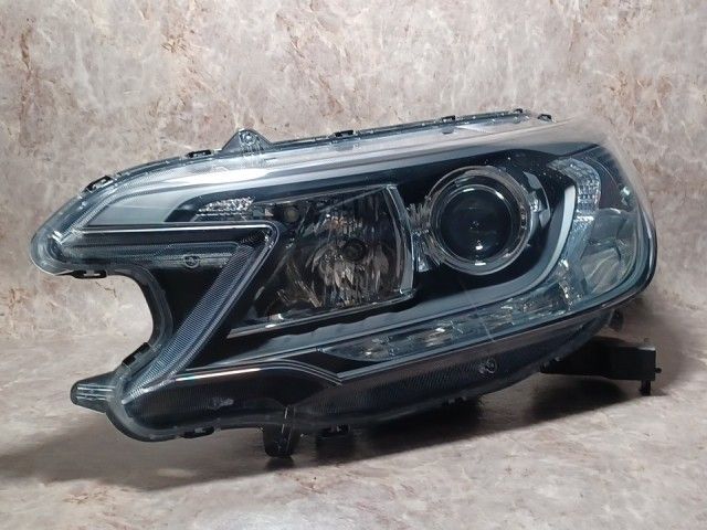 コーティング済 CR-V RM4 左ヘッドランプ・ヘッドライト 24G スタンレー W0201 33151-T0A-J11 NH788P