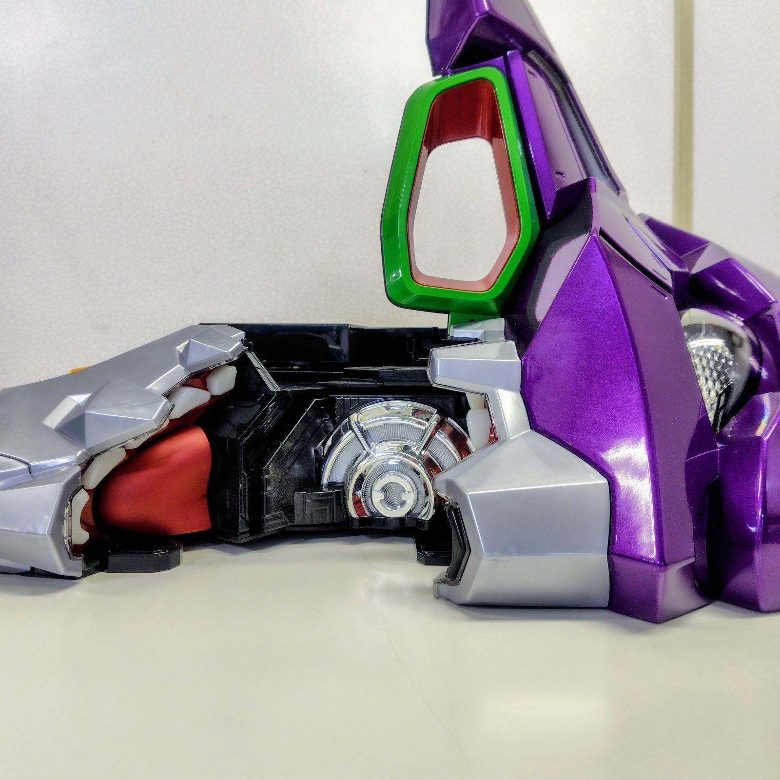 エヴァンゲリオン 未来への咆哮 初号機役物 レアシルバー パチンコ実機パーツ エヴァ 未来への咆哮 初号機 役物 ぱちんこ - メルカリ