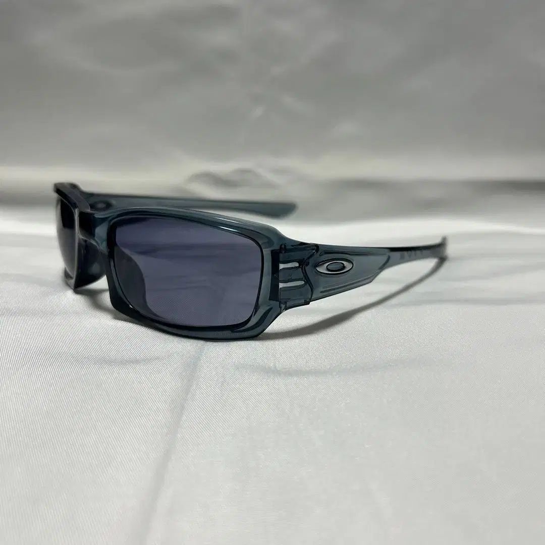 オークリー ファイブス クエアード (Oakley Fives Squared) グレー ス