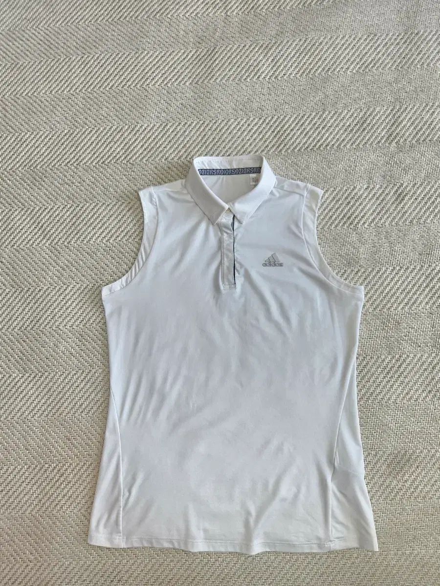 レディース Mサイズ アディダス ゴルフ 機能性 ノースリーブ Tシャツ (ノースリーブTシャツ)
