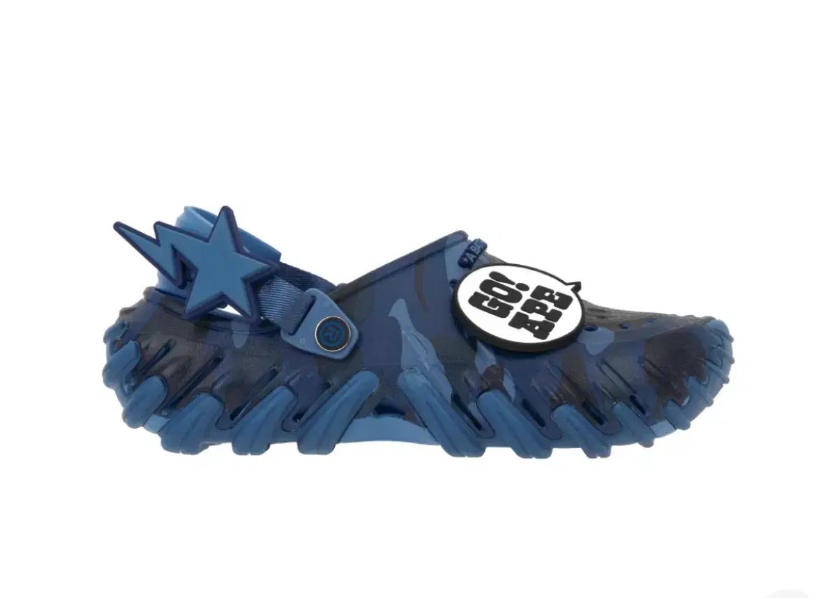 A BATHING APE® クロックス™ RO クロッグ ネイビー