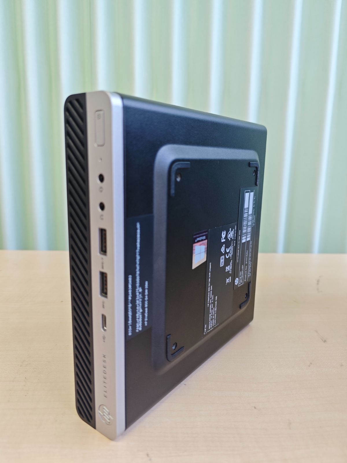 【第8世代Core i5・高速SSD搭載・即使用OK】HP EliteDesk 800 G4 DM 35W メモリ8GB SSD256GB Windows11 Pro WPS Office付き 超小型PC WiFi 【第8世代Core i5・高速SSD搭載・即使用OK】HP EliteDesk 800 G4 DM 35W メモリ8GB SSD256GB Windows11 Pro WPS Office付き 超小型PC WiFi