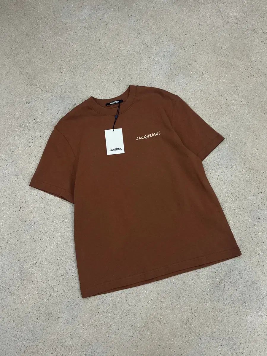(新品) JACQUEMUS 25FW Le Bonjour Corée Tシャツ (新品) JACQUEMUS 25FW Le Bonjour Corée Tシャツ