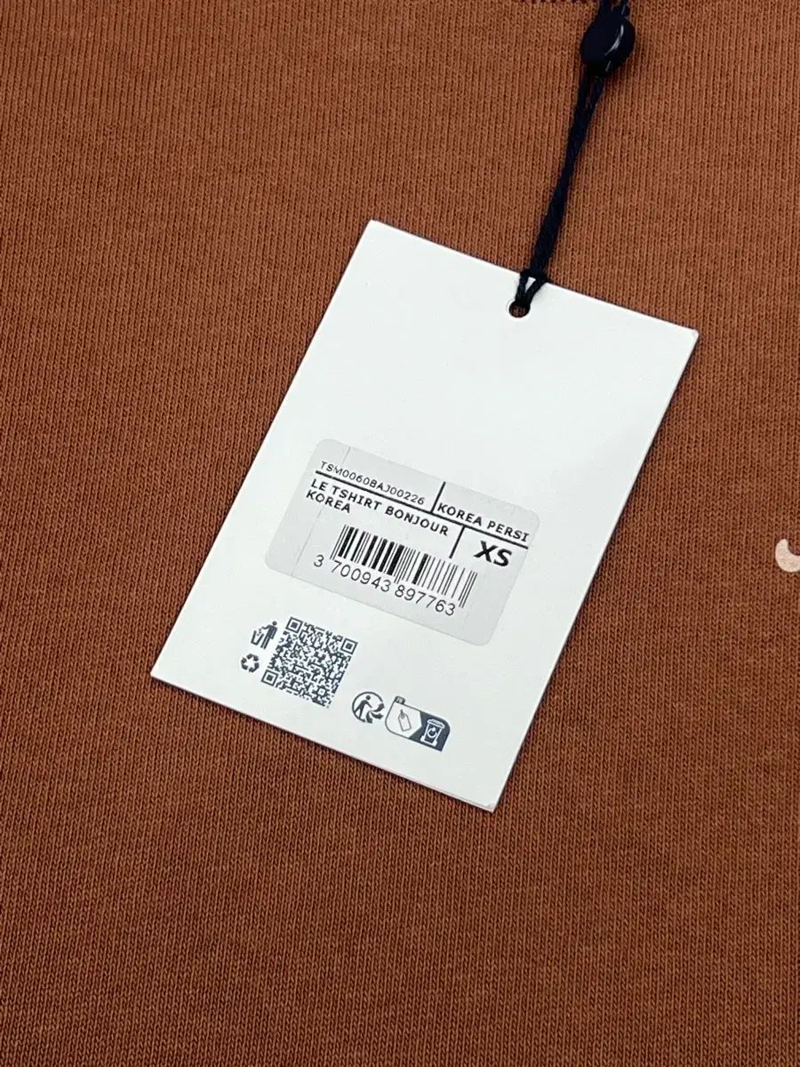 (新品) JACQUEMUS 25FW Le Bonjour Corée Tシャツ (新品) JACQUEMUS 25FW Le Bonjour Corée Tシャツ