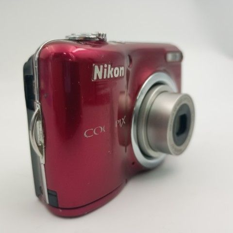 Nikon COOLPIX L23 Red コンパクトデジタルカメラ / Nikon COOLPIX L23 Red コンパクトデジタルカメラ /