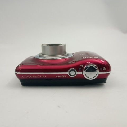 Nikon COOLPIX L23 Red コンパクトデジタルカメラ / Nikon COOLPIX L23 Red コンパクトデジタルカメラ /