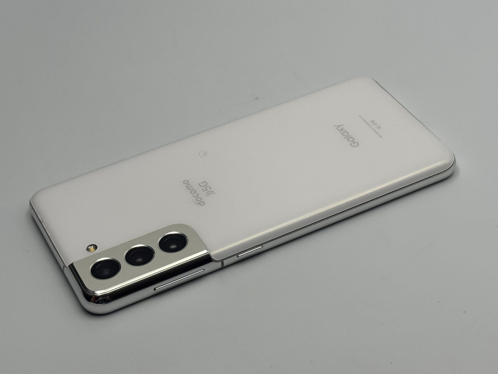 【箱付き中古B】Galaxy S21 5G SC-51B ファントムホワイト SIMフリー 白ロム