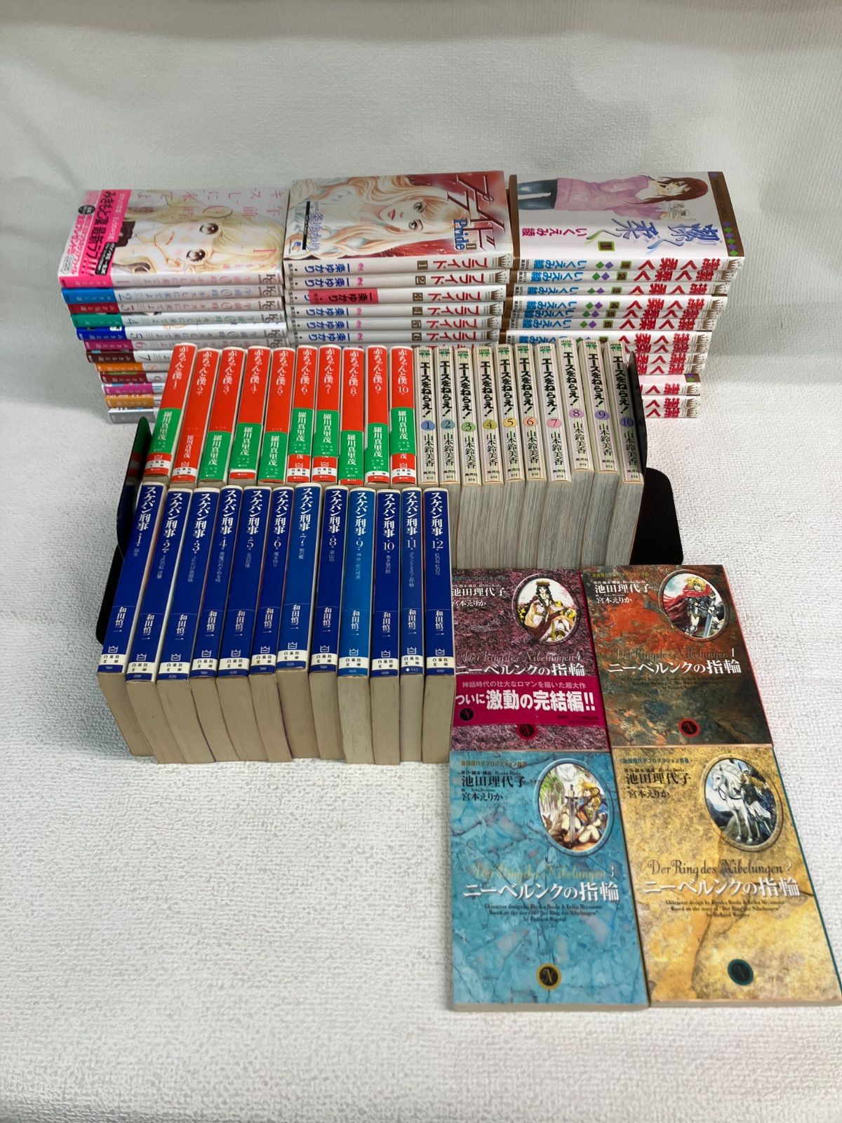 ★【少女漫画7タイトルまとめ売り】赤ちゃんと僕・ニーベルンクの指輪・スケバン刑事・エースをねらえ等【計73冊】《IV15A》