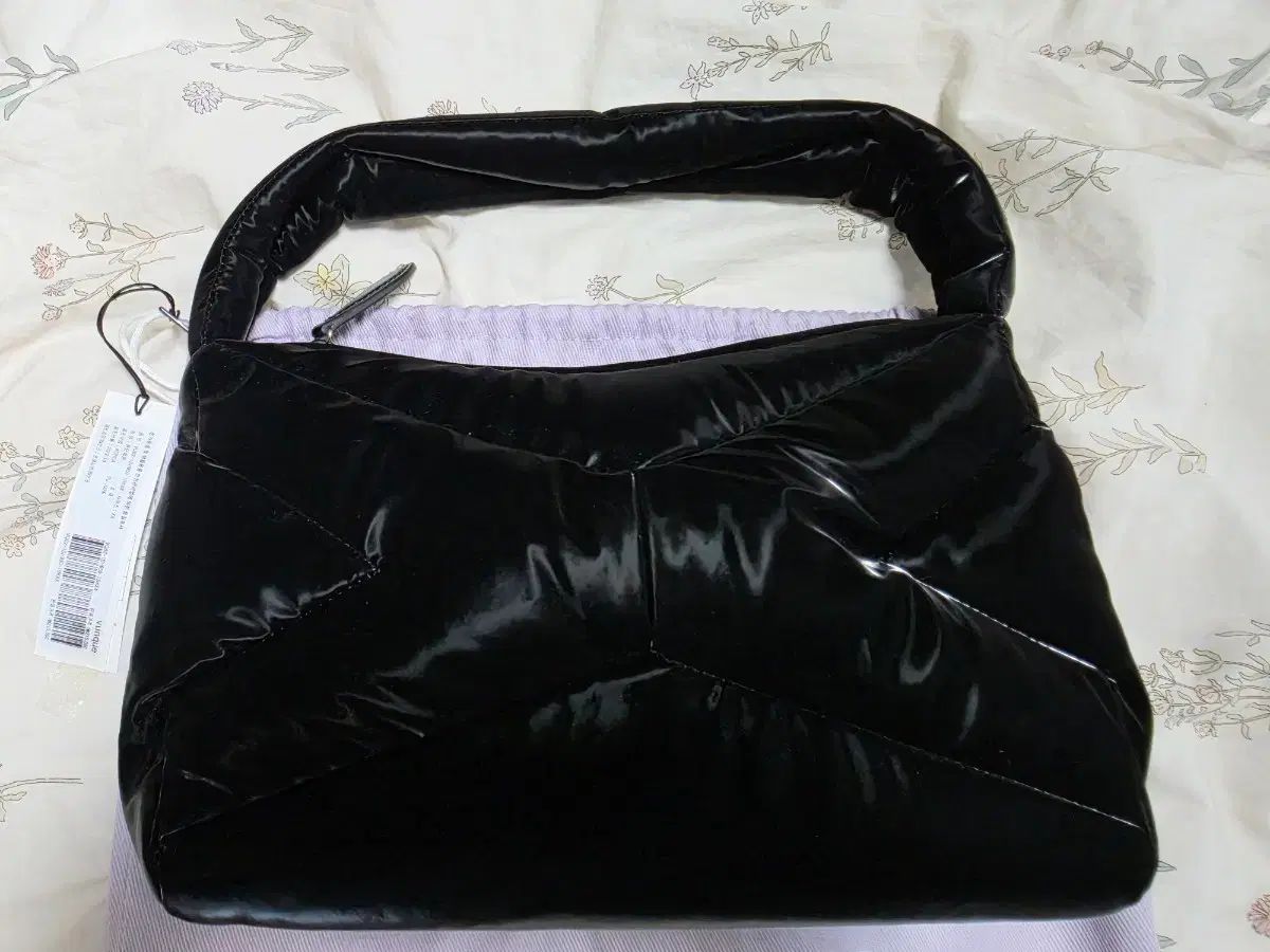 (新品) vunque ORR コンフォーター ショルダーバッグ ブラック