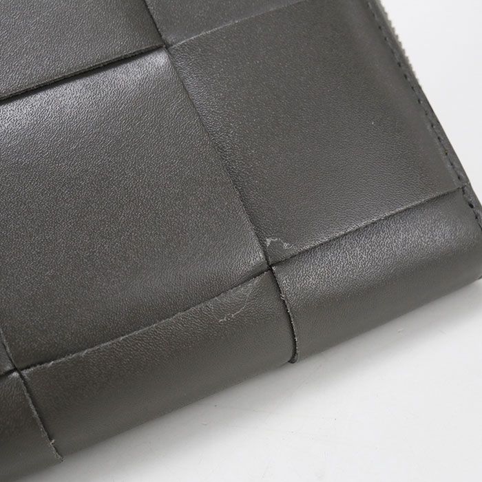 BOTTEGA VENETA ボッテガ・ヴェネタ ジップアラウンドウォレット カセット 814649 長財布ラウンドファスナー カーフ【中古】 レディース BOTTEGA VENETA ボッテガ・ヴェネタ ジップアラウンドウォレット カセット 814649 長財布ラウンドファスナー カーフ【中古】 レディース