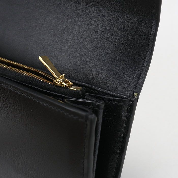 CELINE セリーヌ ラージウォレット トリオンフ 10E313DPV.38NO 長財布二折 カーフ【中古】 レディース CELINE セリーヌ ラージウォレット トリオンフ 10E313DPV.38NO 長財布二折 カーフ【中古】 レディース