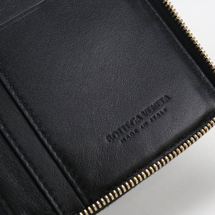 BOTTEGA VENETA ボッテガ・ヴェネタ ジップアラウンドウォレット カセット 二つ折り財布 ラムスキン【中古】 レディース BOTTEGA VENETA ボッテガ・ヴェネタ ジップアラウンドウォレット カセット 二つ折り財布 ラムスキン【中古】 レディース