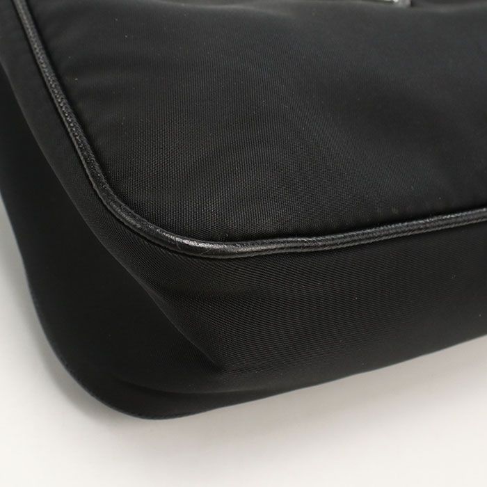 PRADA プラダ 1BH058 斜め掛け ショルダーバッグ ナイロン【中古】 レディース PRADA プラダ 1BH058 斜め掛け ショルダーバッグ ナイロン【中古】 レディース