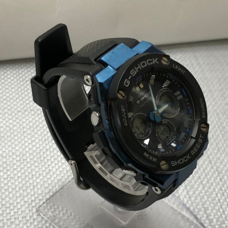 CASIO カシオ ジーショック G-STEEL GST-W300G-1A2JF 電波ソーラー ブラック×ブルー メンズ 腕時計 中古 T11205575 CASIO カシオ ジーショック G-STEEL GST-W300G-1A2JF 電波ソーラー ブラック×ブルー メンズ 腕時計 中古 T11205575