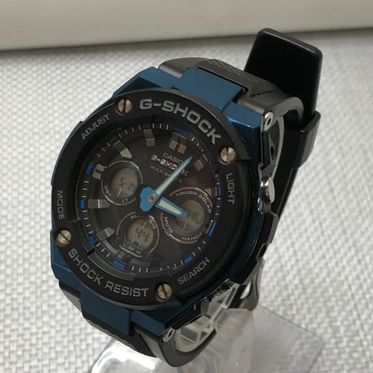 CASIO カシオ ジーショック G-STEEL GST-W300G-1A2JF 電波ソーラー ブラック×ブルー メンズ 腕時計 中古 T11205575 CASIO カシオ ジーショック G-STEEL GST-W300G-1A2JF 電波ソーラー ブラック×ブルー メンズ 腕時計 中古 T11205575