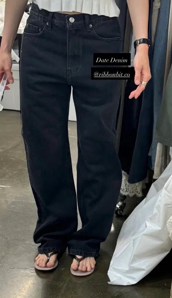 リー様 デニムパンツ ブラックデニム M リー様 デニムパンツ ブラックデニム M