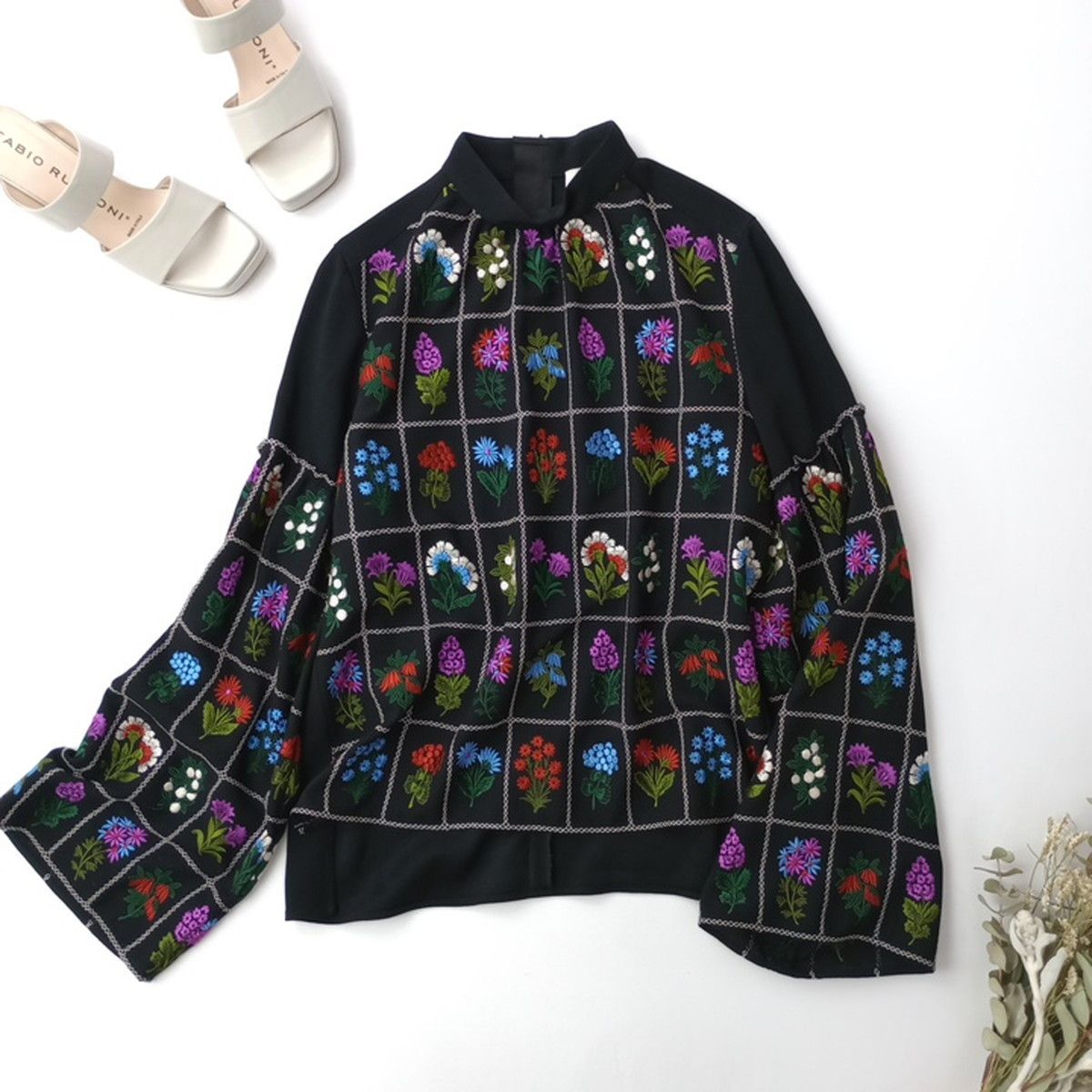 LOKITHO ロキト Botanical Embroidery Top ボタニカル エンブロイ