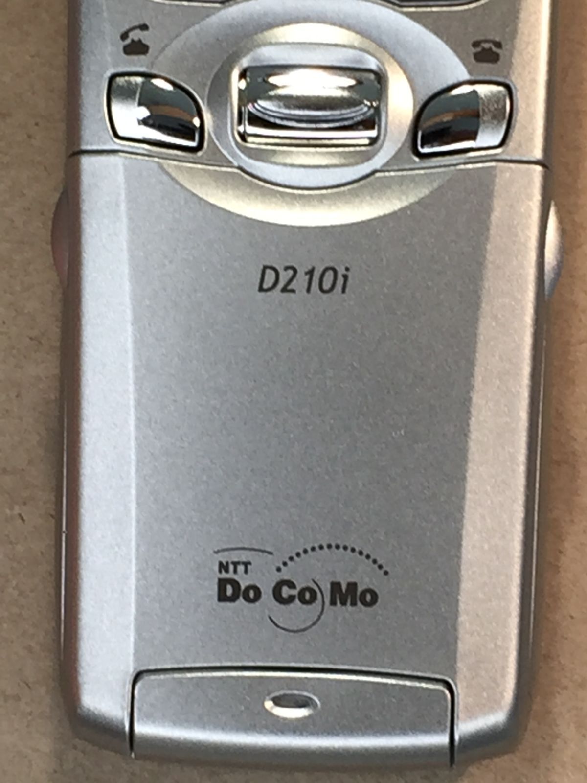 NTT DoCoMo D210i モックアップ 未使用に近い - メルカリ