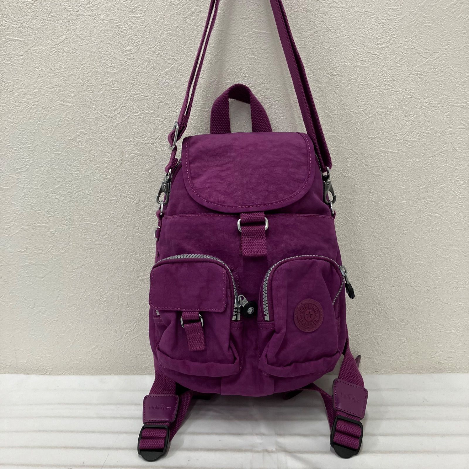 Kipling キプリング 小ぶりナイロンリュック（紫色 