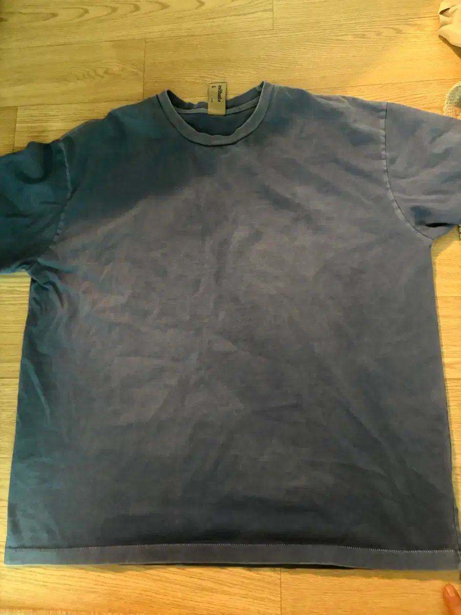 2)VLNDFLES ウォッシュ BLINK Tシャツ ブルー
