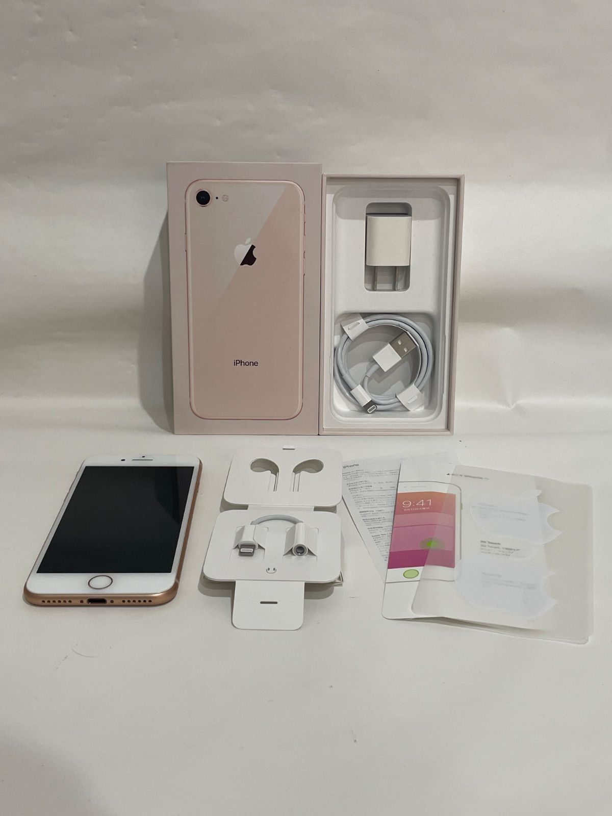 iPhone 8 64GB ローズゴールド 本体 - メルカリ