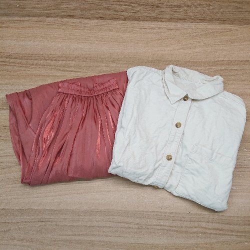 ◇ 《 GU ジーユー まとめ商品 2点セット サイズM コーデュロイ生地 ウエストゴム シャツ スカート レディース 》 E 【1308290043387】