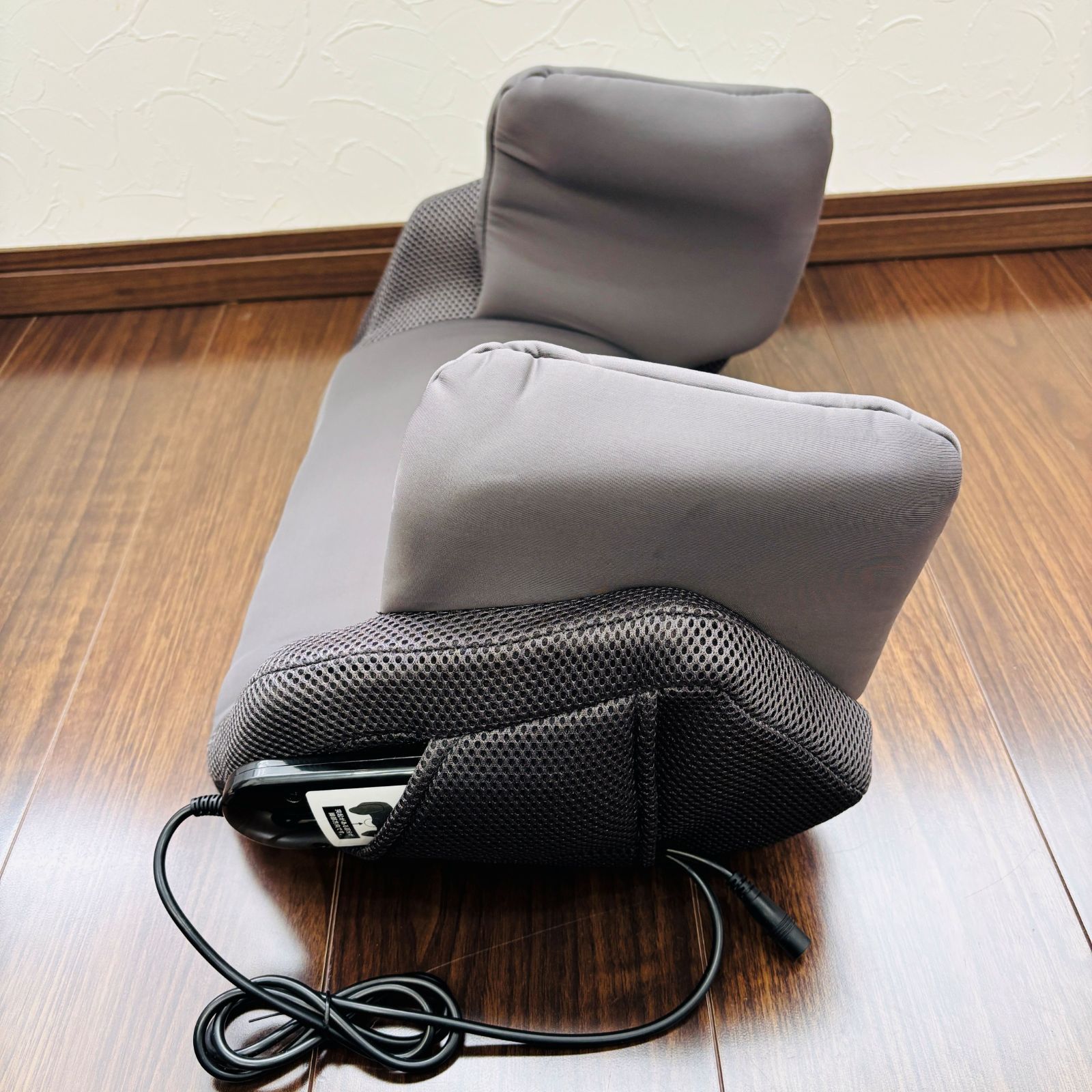 美品】エアプリエ デラックス AIM-FN078 グレー ウエスト 骨盤 肩甲骨
