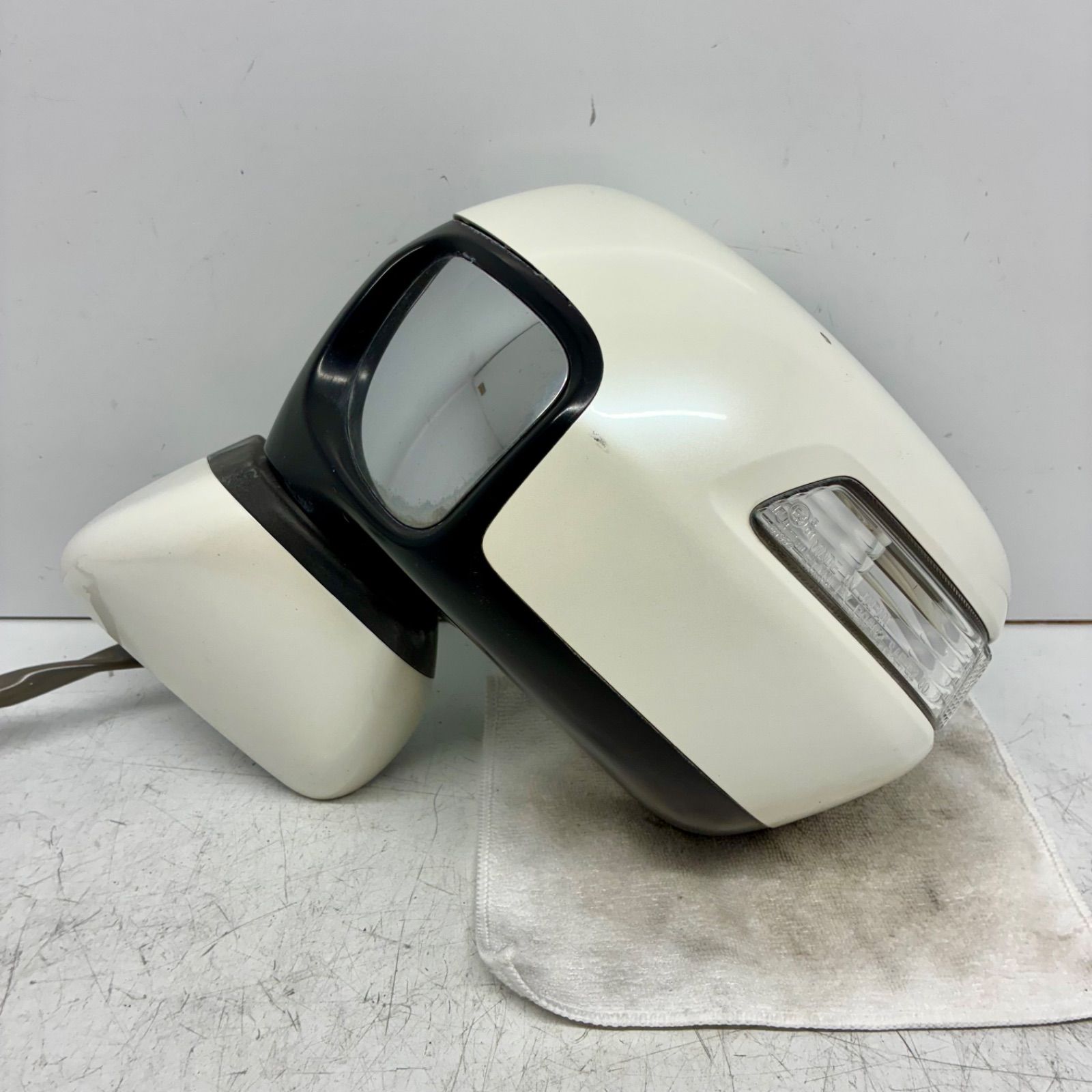 ホンダ JF1 JF2 N-BOX ドアミラー サイドミラー 左 左側 助手席側 L 11P 11ピン ウィンカー付 動作OK 白 ホワイト NH624P P80567