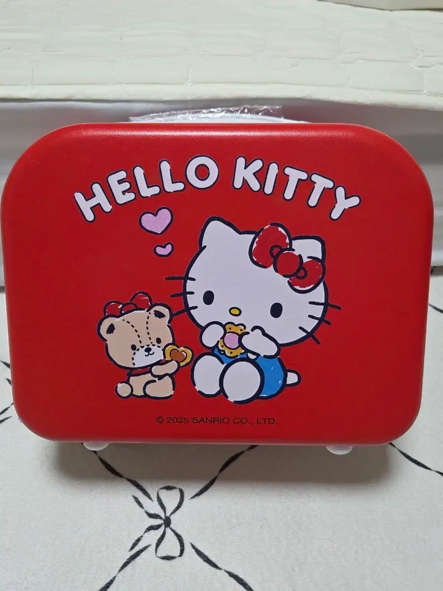ハローキティ ミニキャリーケース 新品