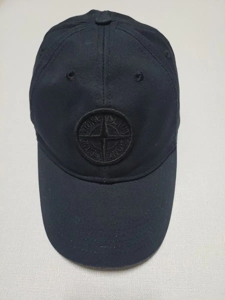 正規品認証完了) STONE ISLAND ストーンアイランド ブラック ベースボールキャップ