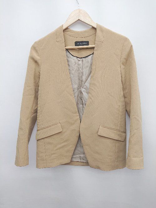 ◇ UNITED TOKYO ユナイテッド トウキョウ ノーカラー シンプル 無地 長袖 ジャケット サイズ1 ベージュ系 レディース P 【1310020002847】