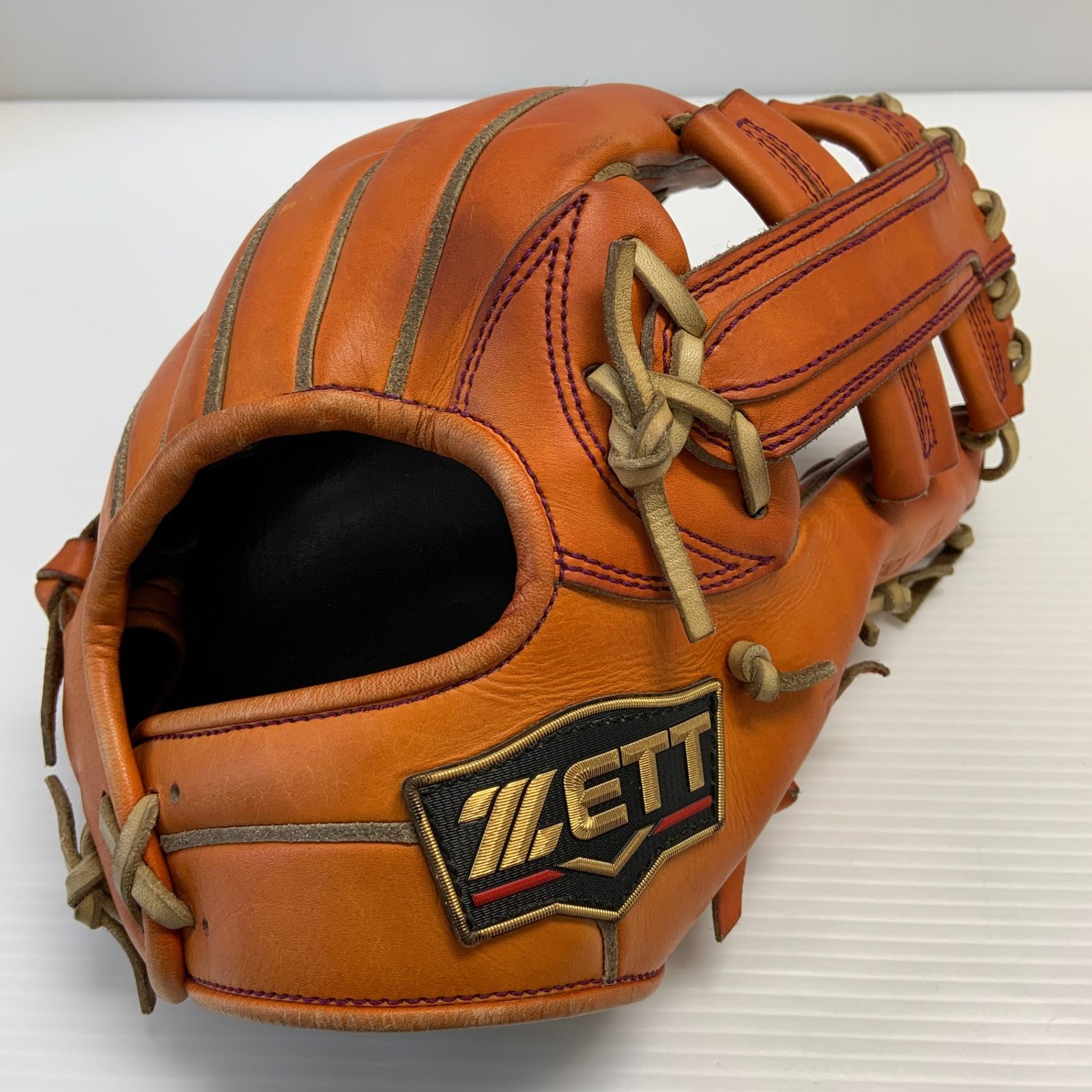 Z ZETT PROSTATUS PROSTATUS BPROG186S Hardball Adult General Infielder Glove Glove Glove Right Throw Used Baseball 8633