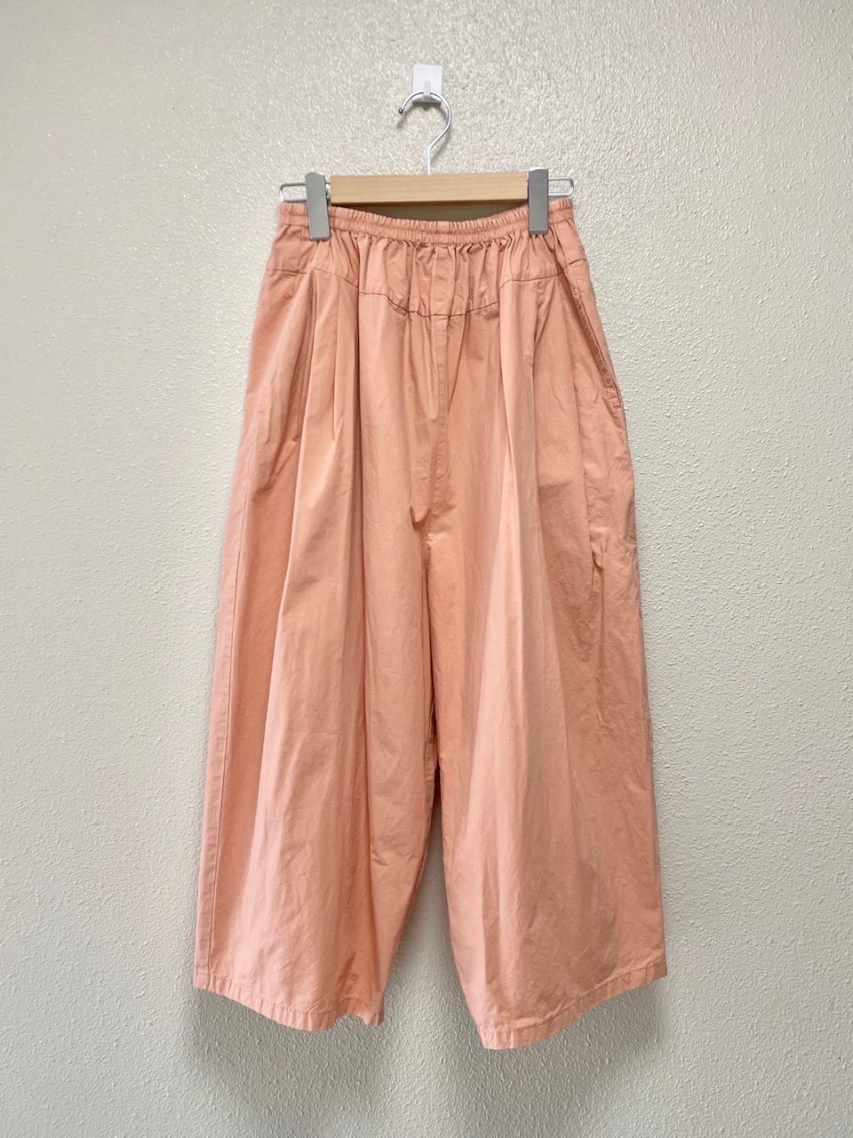 Veritecoeur ヴェリテクール ギャザーパンツ Limited color 定価3.5万 online 限定 綿 絹 日本製 / made in JAPAN
